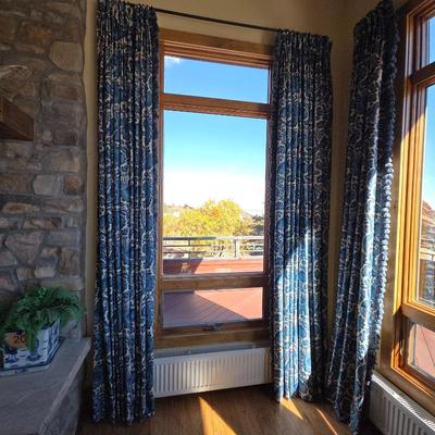 Lot #120 - 8.5 ft Drapery Panels Williamsburg Tucker Resist Wedgewood Screen Printed Fabric