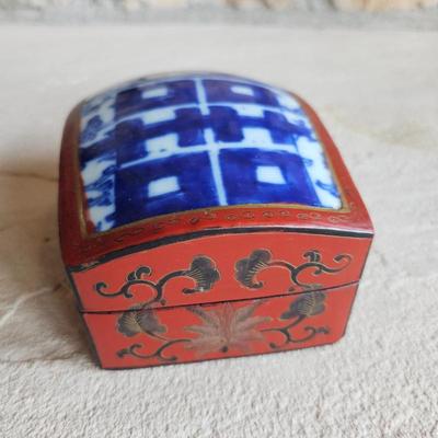 Lot #19 - Chinese Porcelain Shard Box Handcrafted Trinket Box Lacquered