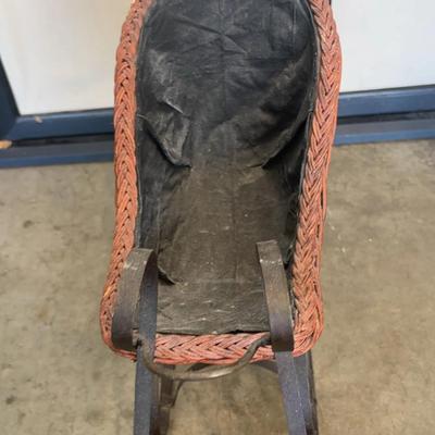 Vintage Wicker Santa Slay