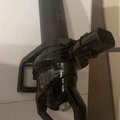 Leaf Blower