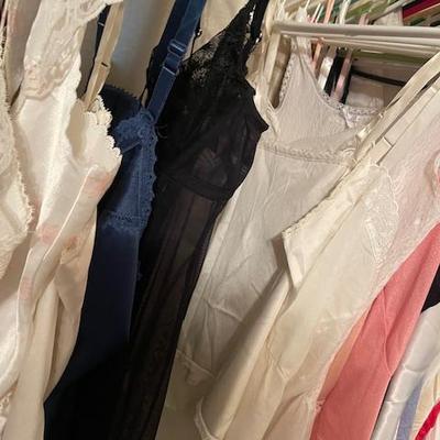 Sale Photo Thumbnail #238