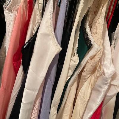 Sale Photo Thumbnail #198