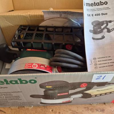 Sale Photo Thumbnail #26