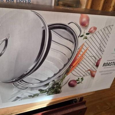 Sale Photo Thumbnail #379