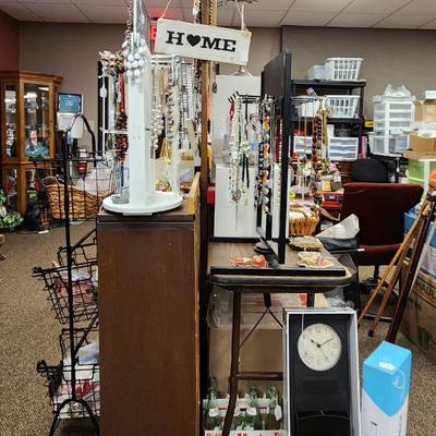 Sale Photo Thumbnail #22