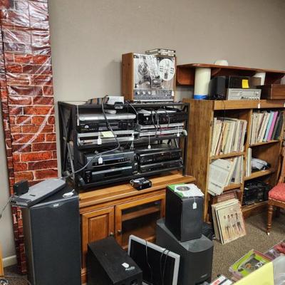 Sale Photo Thumbnail #36