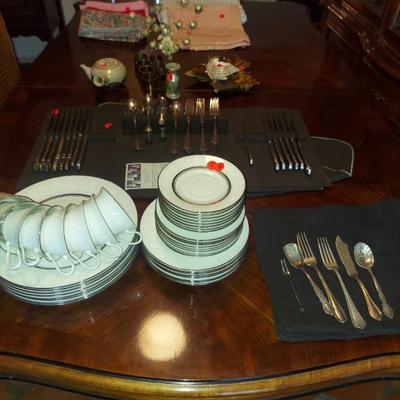 Sale Photo Thumbnail #42