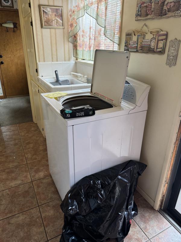 Sale Photo Thumbnail #97