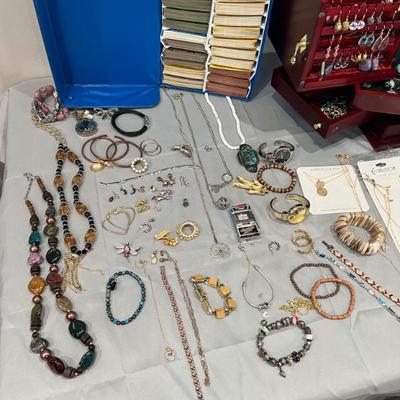 Sale Photo Thumbnail #9