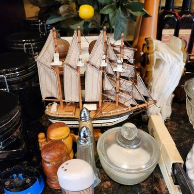 Sale Photo Thumbnail #77