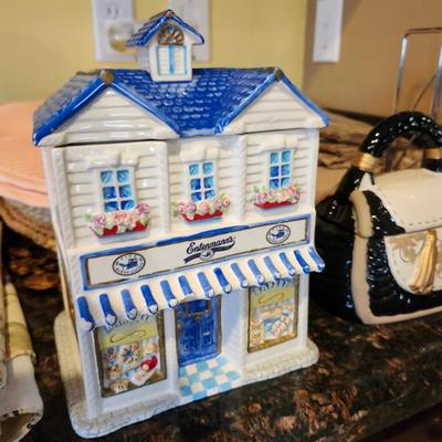 Sale Photo Thumbnail #135