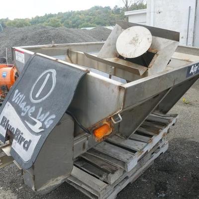 Sale Photo Thumbnail #2