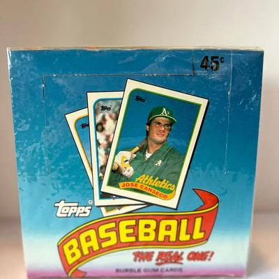 1989 Topps Baseball Cards Cello Box - Factory Sealed