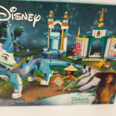 New Lego 43184 Disney Raya and Sisu Dragon