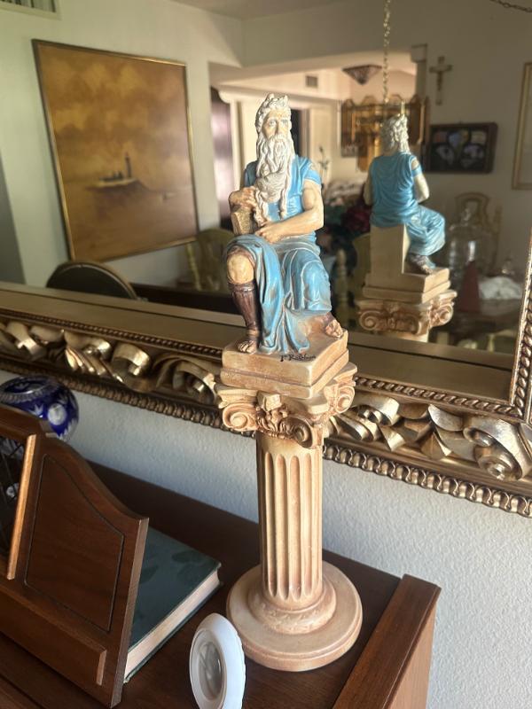 Sale Photo Thumbnail #3