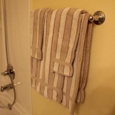 Sale Photo Thumbnail #74