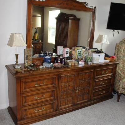 Sale Photo Thumbnail #95