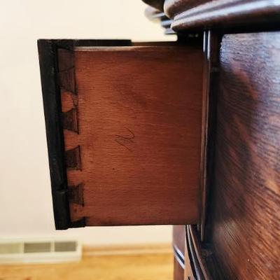 Antique dresser 1)