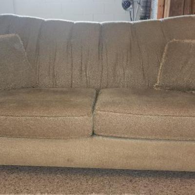 Ethan allen sofa 83 x 37 x 38