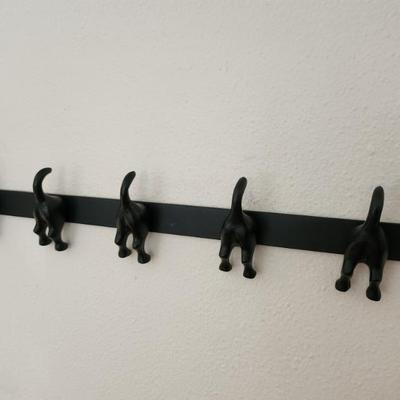 Dog tails key rack