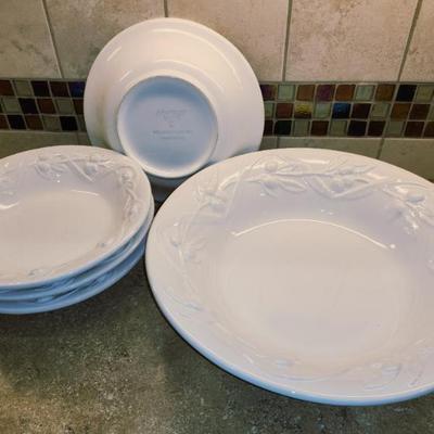 Italian china pasta service for william sonoma