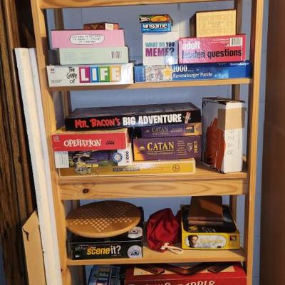 Board games and puzzles