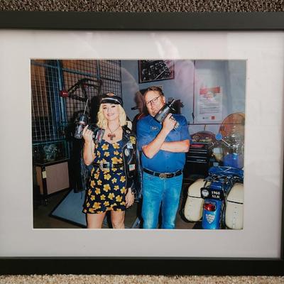 W katy perry filming harleys in hawaii promo