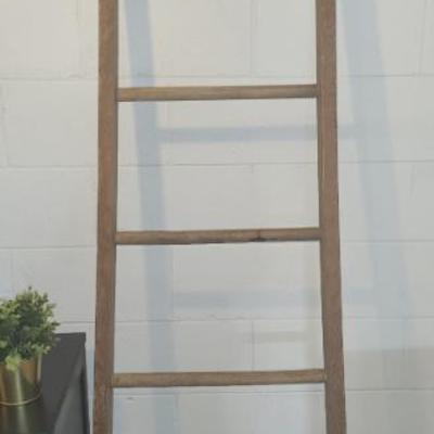 Antique decorative ladder