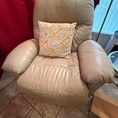 Sale Photo Thumbnail #28