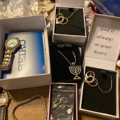 Sale Photo Thumbnail #80