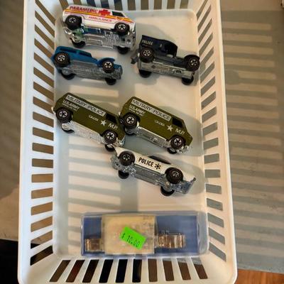 Sale Photo Thumbnail #54: red line Hot Wheels