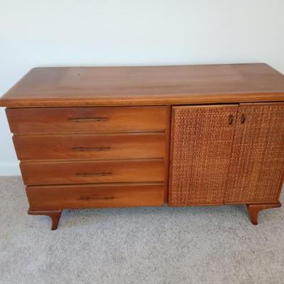 Sale Photo Thumbnail #59