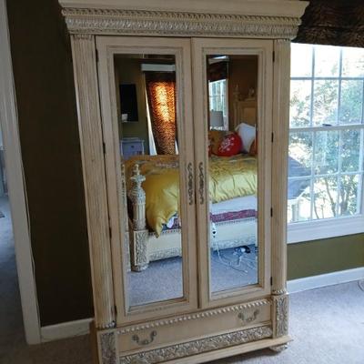 Sale Photo Thumbnail #73