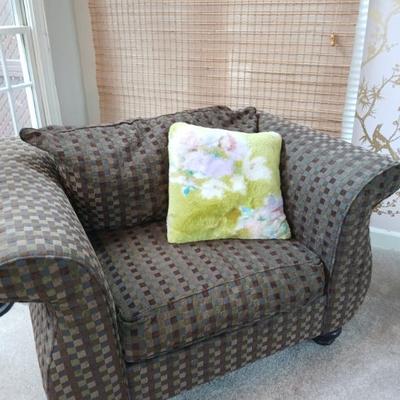 Sale Photo Thumbnail #133