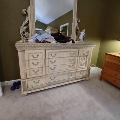 Sale Photo Thumbnail #77