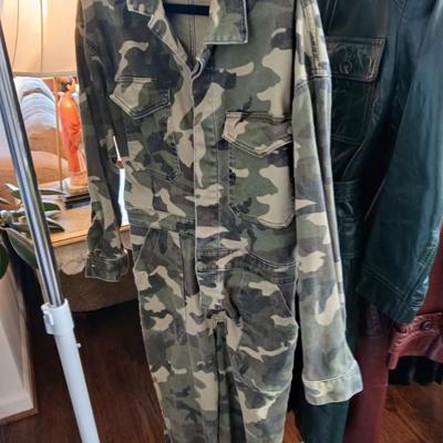 Sale Photo Thumbnail #21