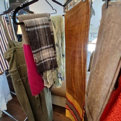 Sale Photo Thumbnail #31