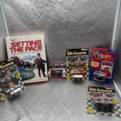 Sale Photo Thumbnail #118