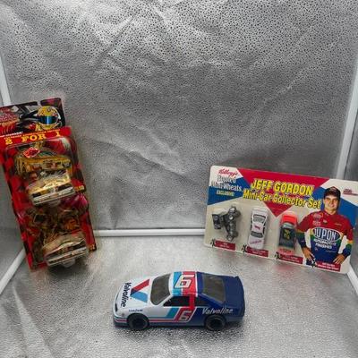 Sale Photo Thumbnail #102