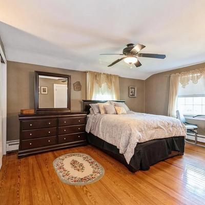 Sale Photo Thumbnail #13