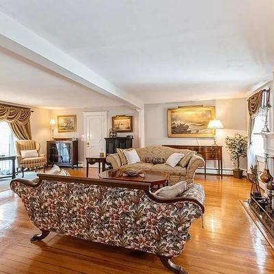 Sale Photo Thumbnail #2