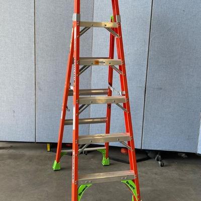 Sale Photo Thumbnail #50