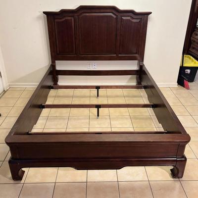 Sale Photo Thumbnail #16