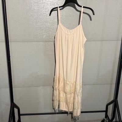 Sale Photo Thumbnail #317