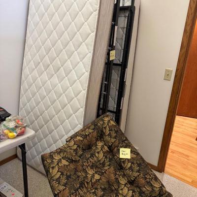 Sale Photo Thumbnail #56