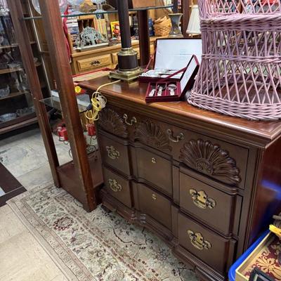 Sale Photo Thumbnail #17