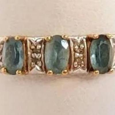 10K Gold Topaz Ring With Diamond Accents - Size 7.5
