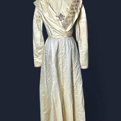 Antique Edwardian Silk c.1910 Two-Piece Skirt & Blouse Set