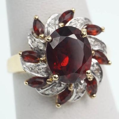 14K Gold Garnet & Diamond Cocktail Ring- Size 6.75