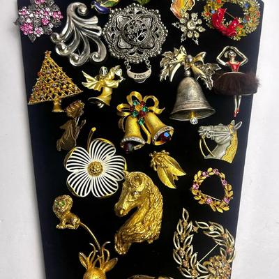 Monet, Weis, E. Pearl, & More Costume Brooches, Pins & More